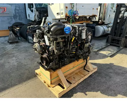 PACCAR MX-13 Engine Assembly