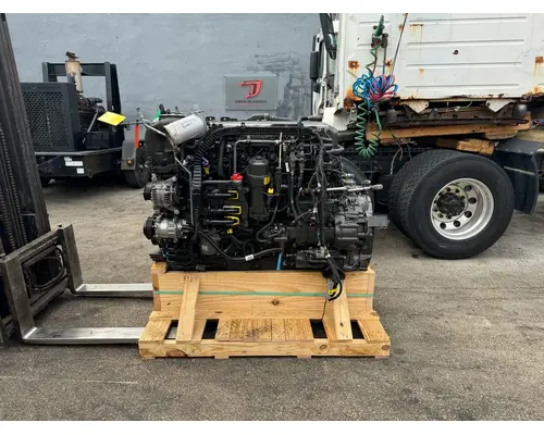 PACCAR MX-13 Engine Assembly