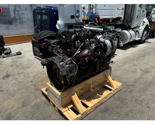 PACCAR MX-13 Engine Assembly