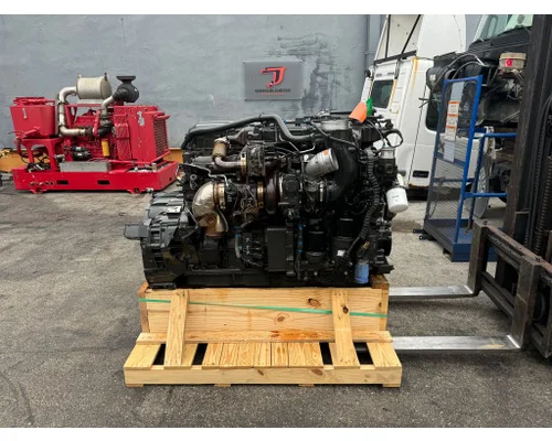 PACCAR MX-13 Engine Assembly