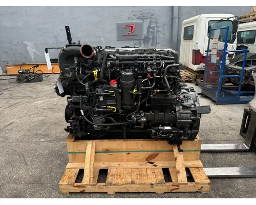 PACCAR MX-13 Engine Assembly