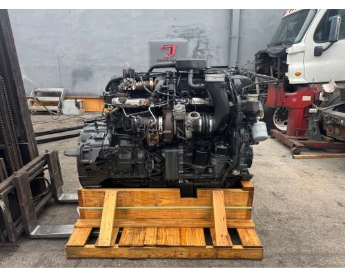 PACCAR MX-13 Engine Assembly