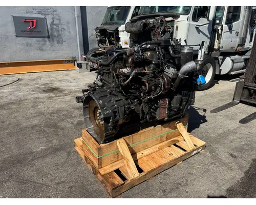 PACCAR MX-13 Engine Assembly