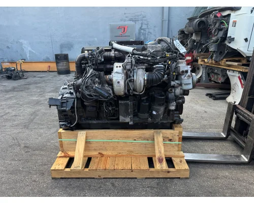 PACCAR MX-13 Engine Assembly