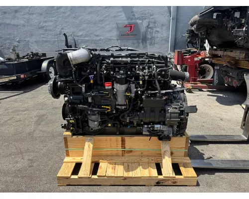 PACCAR MX-13 Engine Assembly