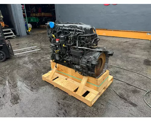 PACCAR MX-13 Engine Assembly