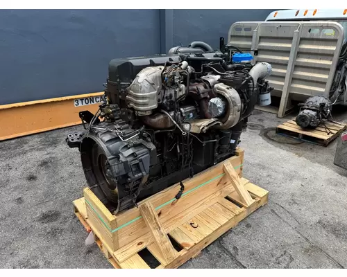 PACCAR MX-13 Engine Assembly