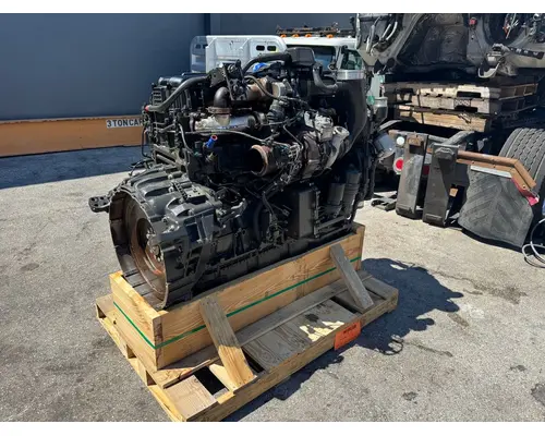 PACCAR MX-13 Engine Assembly