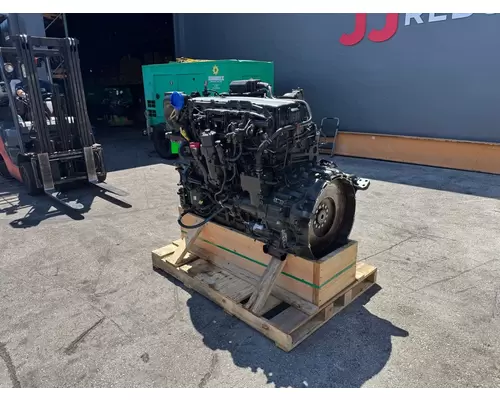 PACCAR MX-13 Engine Assembly