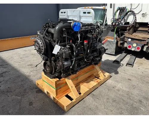 PACCAR MX-13 Engine Assembly