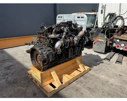 PACCAR MX-13 Engine Assembly