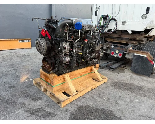 PACCAR MX-13 Engine Assembly