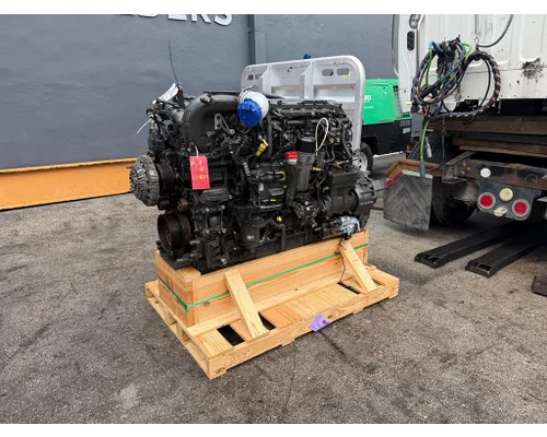 PACCAR MX-13 Engine Assembly