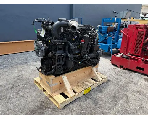 PACCAR MX-13 Engine Assembly