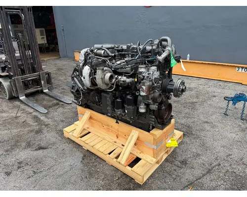 PACCAR MX-13 Engine Assembly