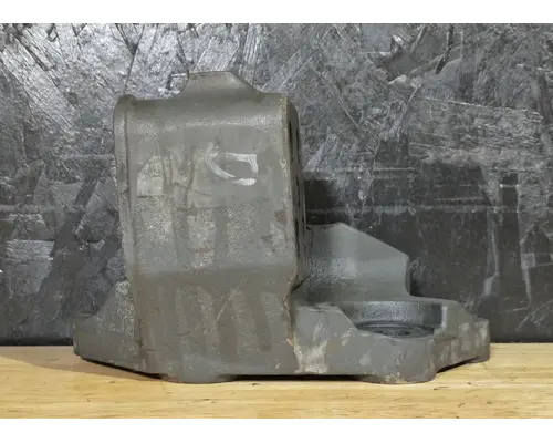 PACCAR MX-13 Engine Mounts