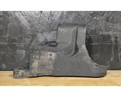PACCAR MX-13 Engine Mounts