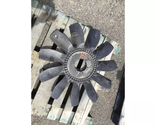 PACCAR MX-13 FAN COOLING