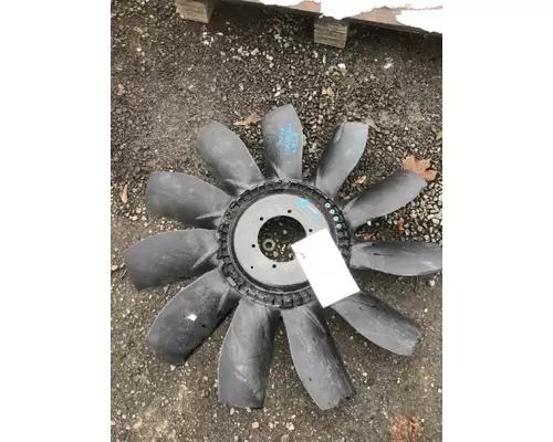 PACCAR MX-13 FAN COOLING