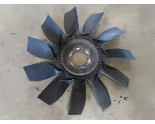 PACCAR MX-13 FAN COOLING