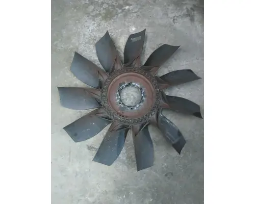 PACCAR MX-13 FAN COOLING