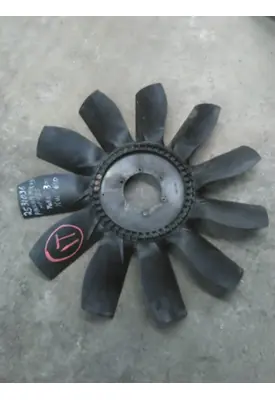 PACCAR MX-13 FAN COOLING