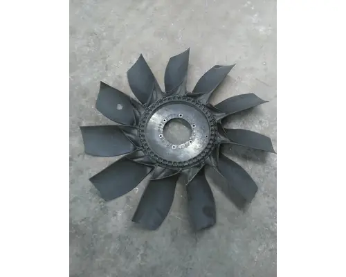 PACCAR MX-13 FAN COOLING