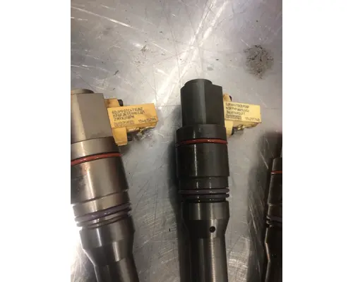 PACCAR MX 13 Fuel Injector