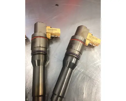 PACCAR MX 13 Fuel Injector