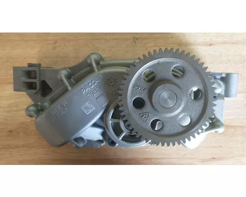 PACCAR MX-13 Oil Pump