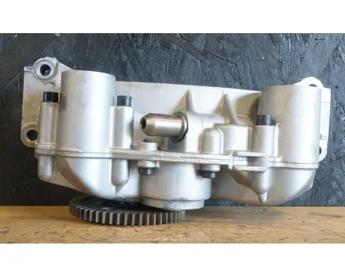 PACCAR MX-13 Oil Pump