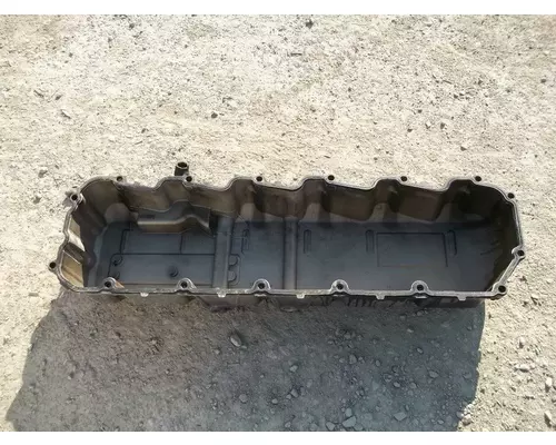 PACCAR MX-13 VALVE COVER