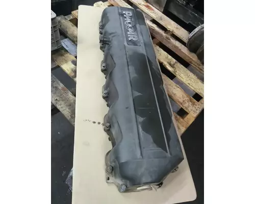 PACCAR MX-13 VALVE COVER