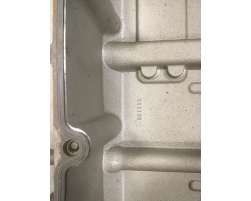 PACCAR MX 13 Valve Cover