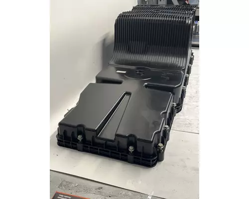PACCAR MX11 Oil Pan