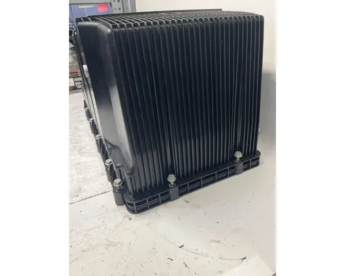PACCAR MX11 Oil Pan