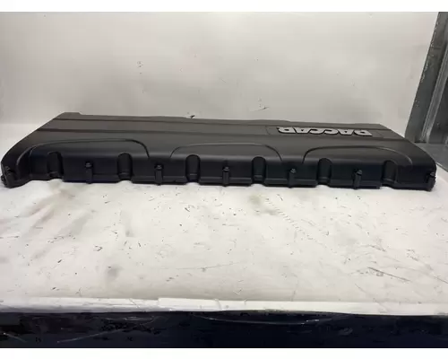 PACCAR MX11 Valve Cover
