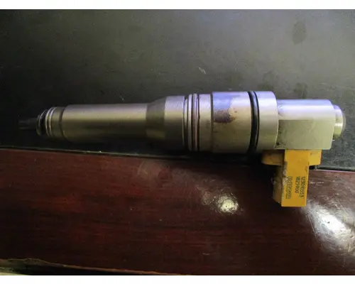 PACCAR MX13_1825900 Fuel Injector