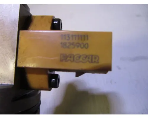 PACCAR MX13_1825900 Fuel Injector
