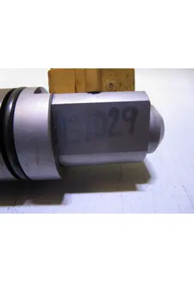 PACCAR MX13_1825900 Fuel Injector