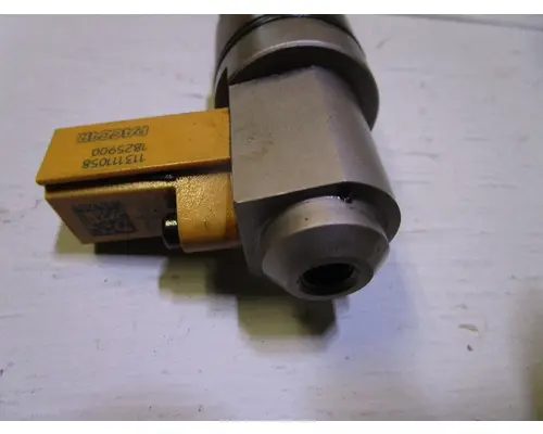 PACCAR MX13_1825900 Fuel Injector