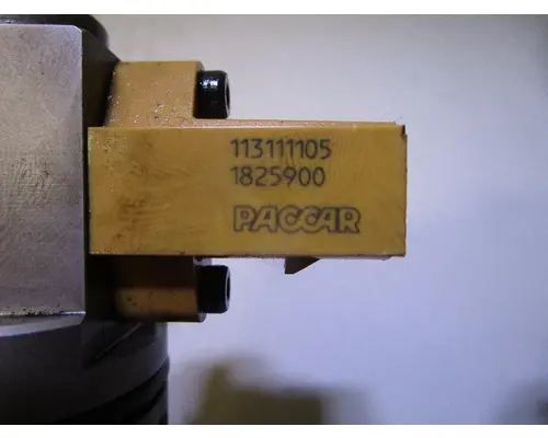 PACCAR MX13_1825900 Fuel Injector