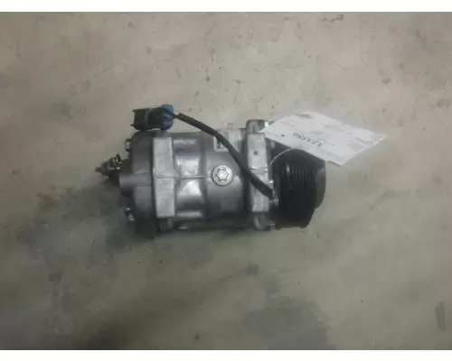 PACCAR MX13 Air Conditioner Compressor