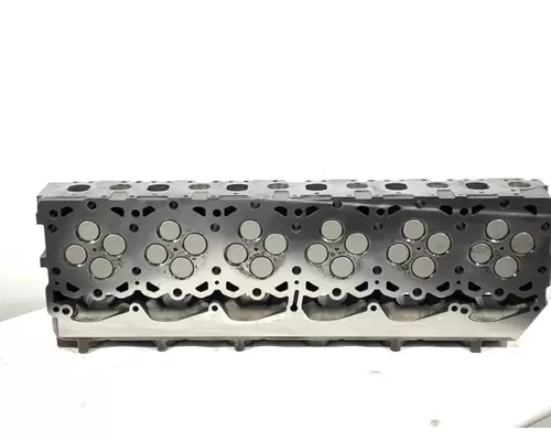 PACCAR MX13 Cylinder Head