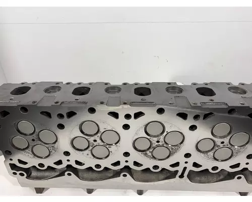 PACCAR MX13 Cylinder Head