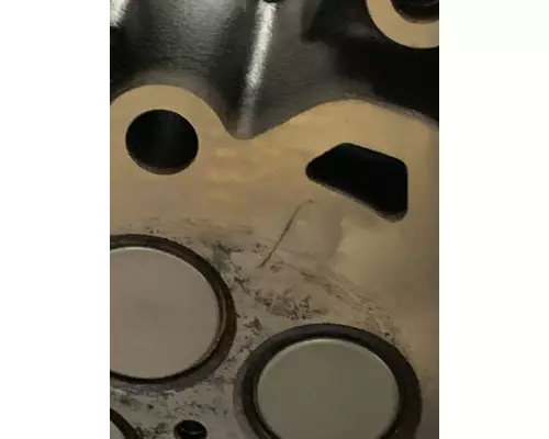 PACCAR MX13 Cylinder Head