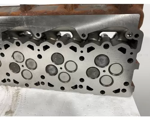 PACCAR MX13 Cylinder Head