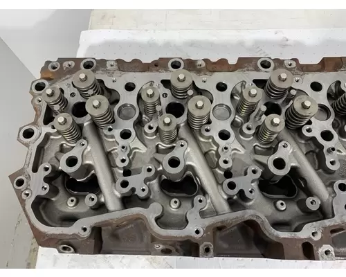 PACCAR MX13 Cylinder Head