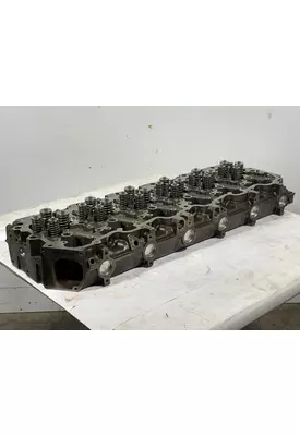 PACCAR MX13 Cylinder Head