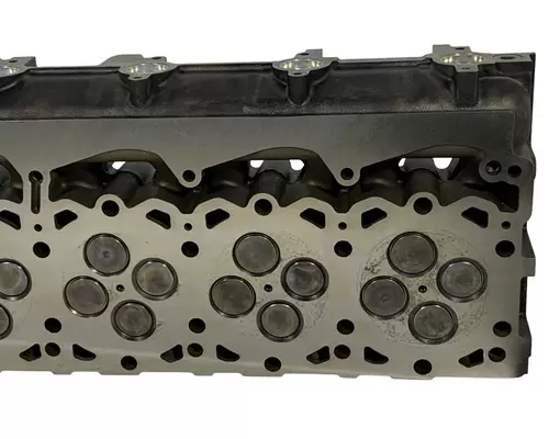 PACCAR MX13 Cylinder Head